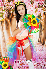 Astoundingly sexy cutie Astoundingly sexy cutie