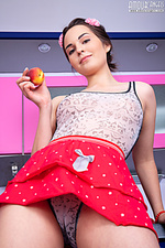 Nude on the floor Nude on the floor