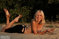 Glamour girl in nature Glamour girl in nature