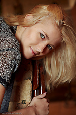 Young girl free pictures Young girl free pictures