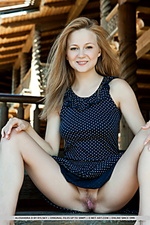 Beautiful nude young girls free met art pics of the day Beautiful nude young girls free met art pics of the day