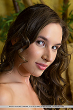 Free teen sex thumbs my young pussy Free teen sex thumbs my young pussy