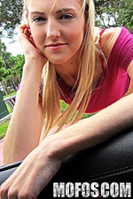 Young virgins sex Young virgins sex