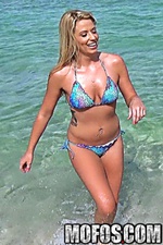 Teen top pic Teen top pic