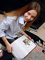 Young nude teen girls Young nude teen girls