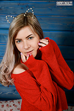 Curvaceous teen babe Curvaceous teen babe