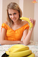 Breathtaking girl with bananas Breathtaking girl with bananas